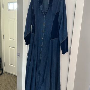 Women’s Dark Blue Denim Button-Front Maxi Dress